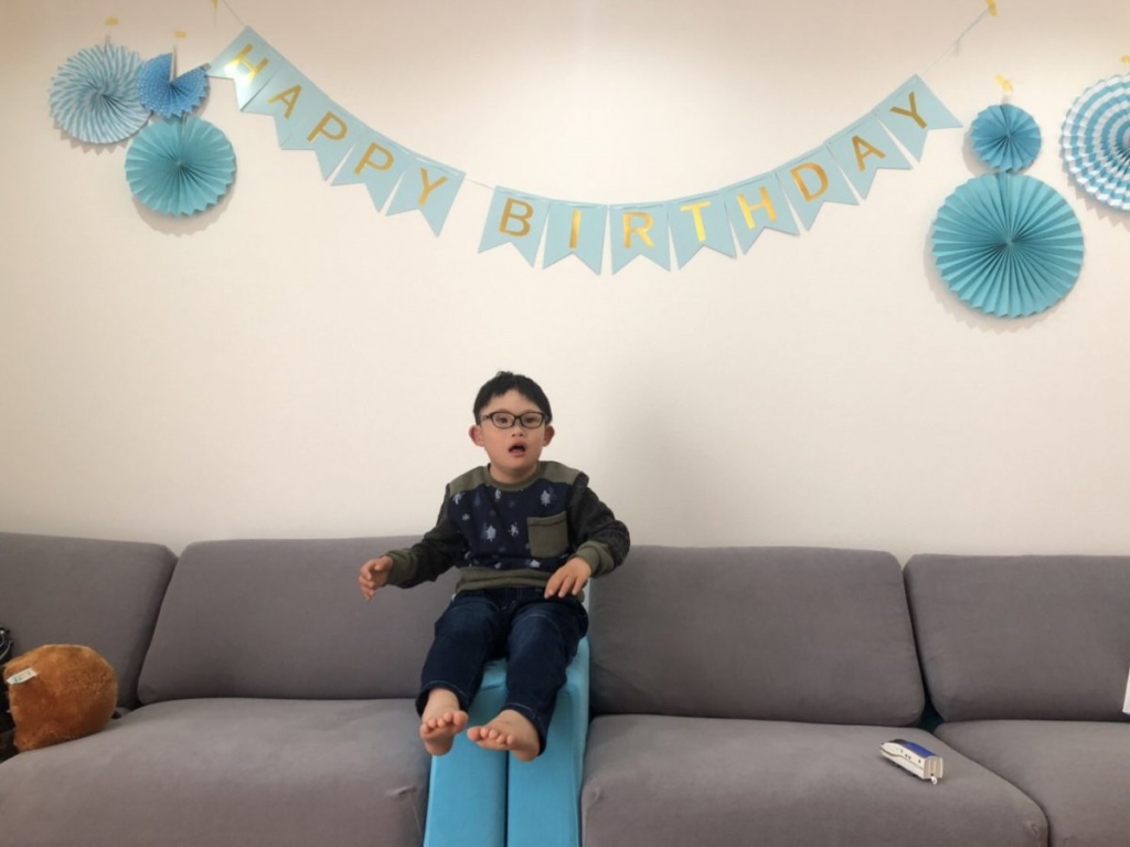 AAA20735-2E27-4668-8CB6-0161524397E7