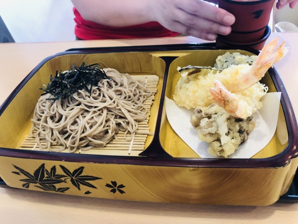 4DE1BBD6-AE86-4046-9E9D-15C9A50356A3